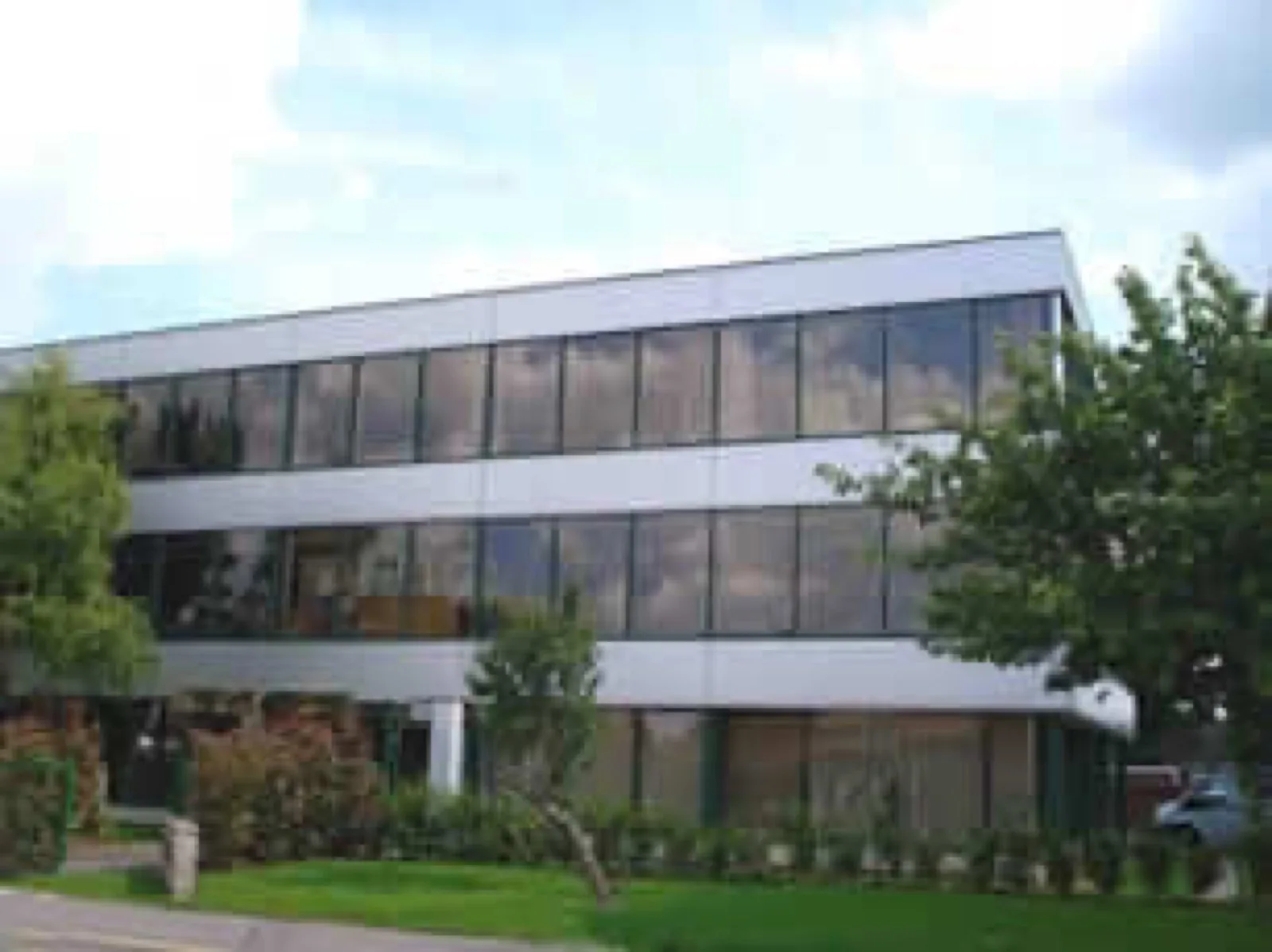 Hello House, iPTT New Office