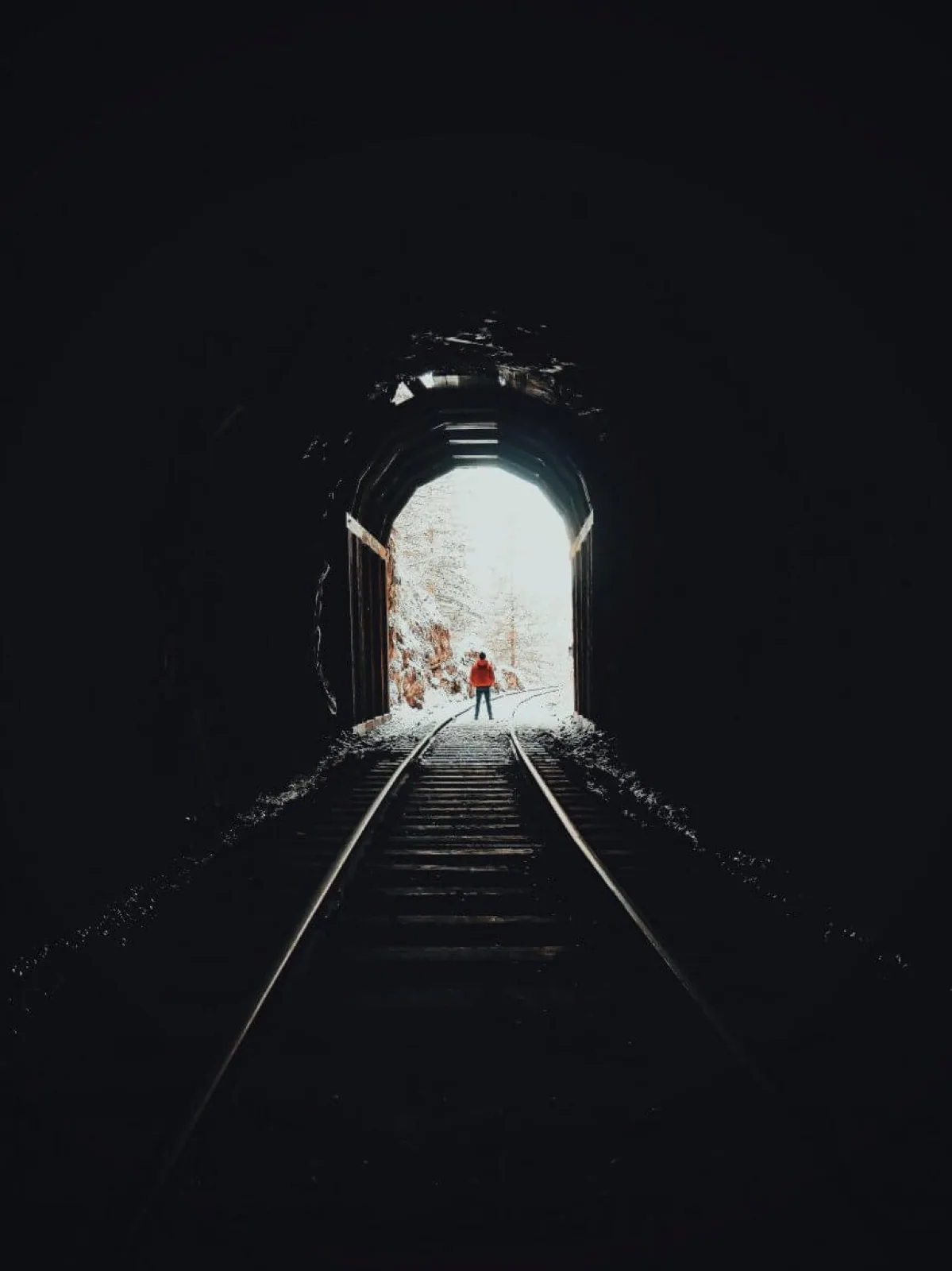 Walking in a tunnel with PTT radio