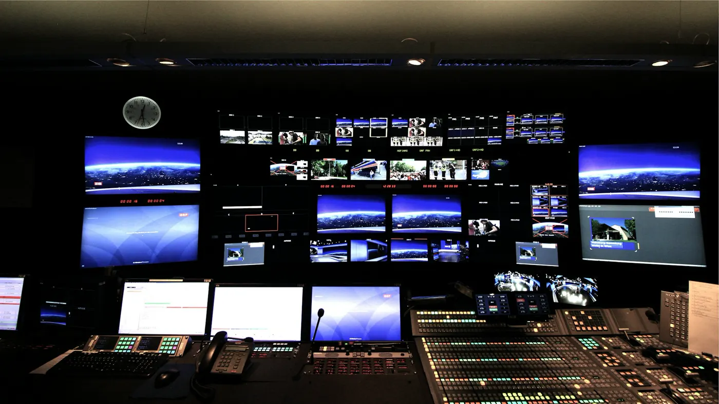 Communication control room keeping work organised across multiple sites